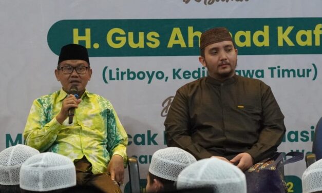 Malam Puncak HSN 2022 | Talk Show Bersama Gus Ahmad Kafa Bihi (Lirboyo, Kediri)