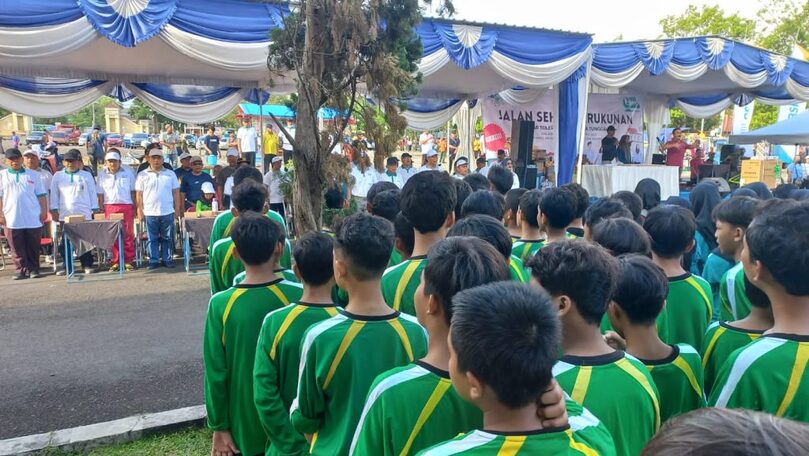 Sebanyak Santri Darul Quran Ikuti Jalan Sehat Kerukunan Pondok