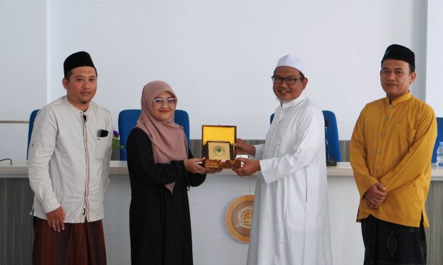 Santri Takhassus Al-Quran Al-Azhar Yogyakarta Mondok Kilat di Darul Quran