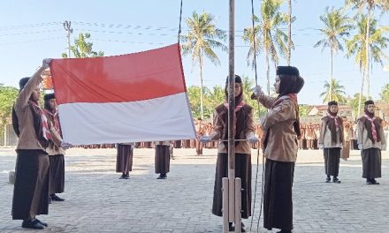 Peringati Hari Pramuka 2024, Darul Qur’an Gelar Upacara Bendera